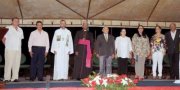 Autoridades prestigiam a entrega da Catedral de Nossa Senhora da ConsolaÃ§Ã£o aos fiÃ©is da regiÃ£o norte do Tocantins