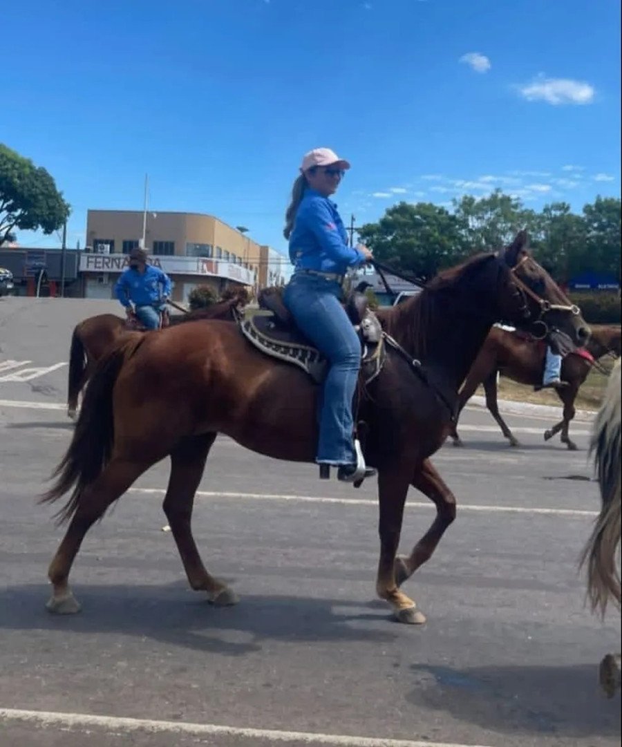 Mulher cai de cavalo durante cavalgada em Guaraí e fica em estado grave (Foto: Divulgação)