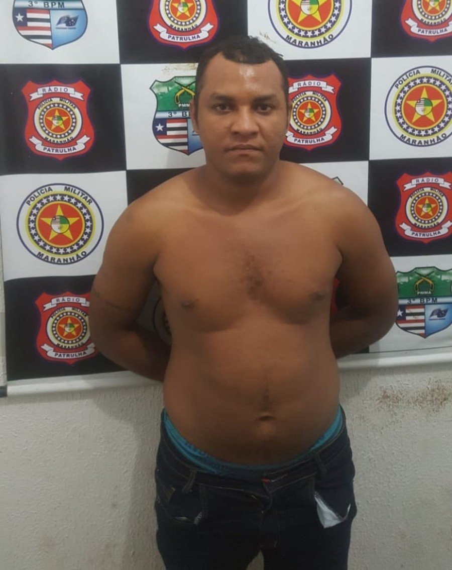 Homem foi preso por manter companheira refÃ©m em casa, em Imperatriz-MA (Foto: DivulgaÃ§Ã£o/PolÃ­cia Milita)