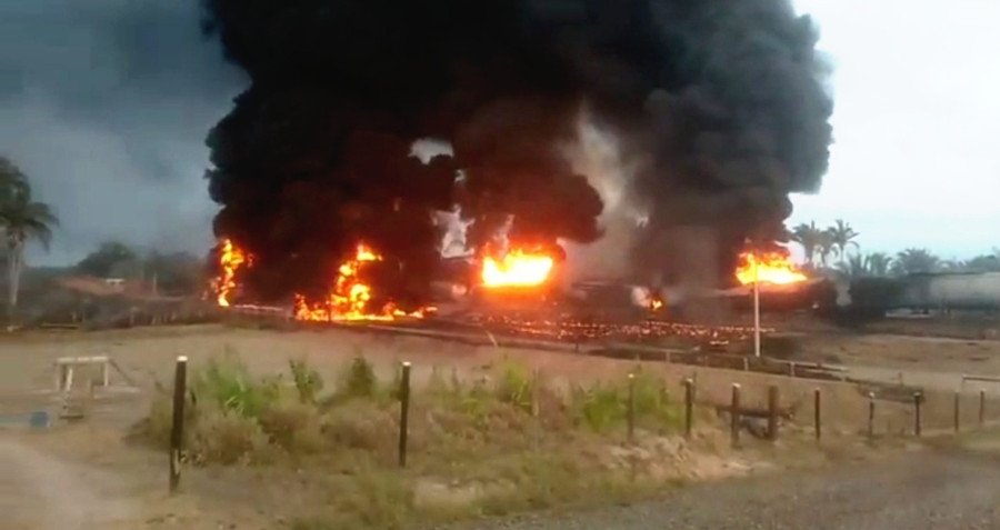 Trem da Vale pegou fogo na Estrada de Ferro Carajás, no Maranhão (Foto: Divulgação)