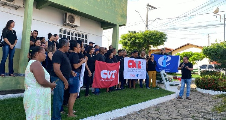 Educação realiza um dia de paralisação em Praia Norte em defesa dos direitos devidos pela prefeitura (Foto: Divulgação)