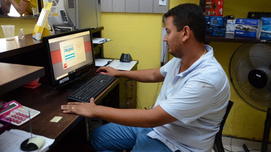 EmpresÃ¡rio Edson Bruno Ramalho Silva destaca os benefÃ­cios do Nota Quente (Foto: Luciana Pires)