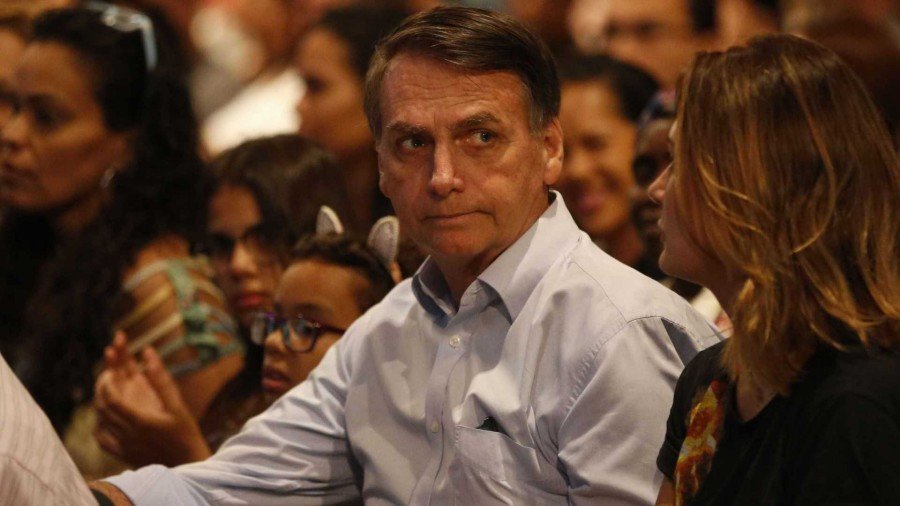 Jair Bolsonaro (PSL), afirmou que nÃ£o Ã© o momento de reajustar o salÃ¡rio do Poder JudiciÃ¡rio e que vÃª a proposta com preocupaÃ§Ã£o