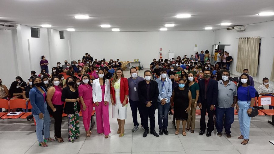 O evento reuniu mais de 150 pessoas no auditório da Unitins, em Augustinópolis (Foto: Ananda Portilho)