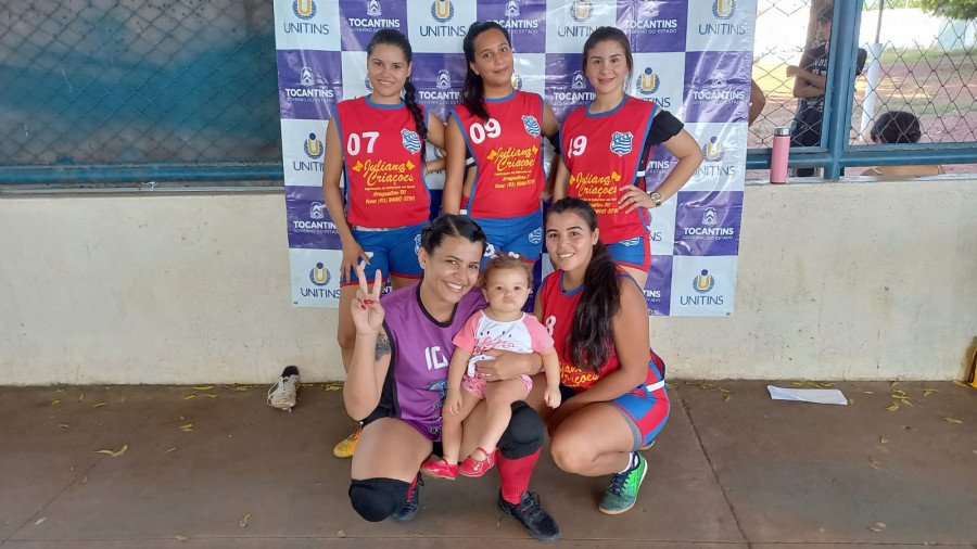 O futsal feminino será representado pelo time de Letras (Foto: Ananda Portilho)