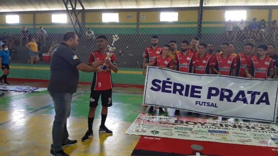 Equipe Invictus vence o Garra na final e fica com o título da Série Prata de Futsal (Foto: Divulgação/FTFS)