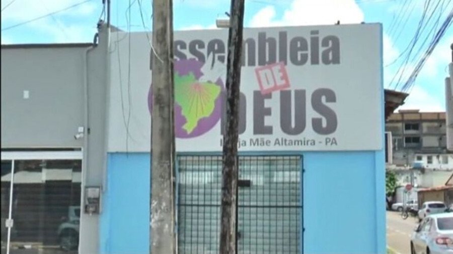O pastor preso por estupro de vulnerável é dirigente desta igreja, em Altamira-PA (Reprodução/rbatv)