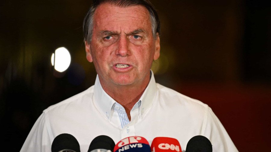 Senadores dos Estados Unidos pressionam por expulsão de Bolsonaro (Foto: © Getty)