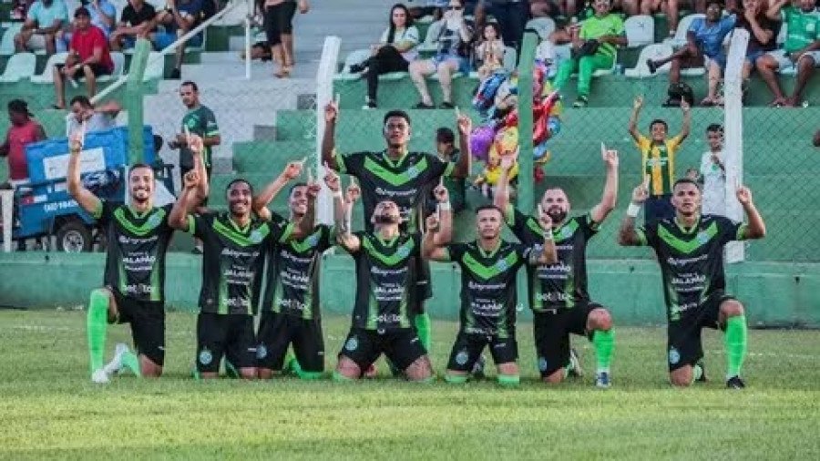 Tocantinópolis conquistou a segunda vitória seguida, no Brasileirão Série D, sob o comando do técnico Reginaldo França (Foto: Lucas Raphael)