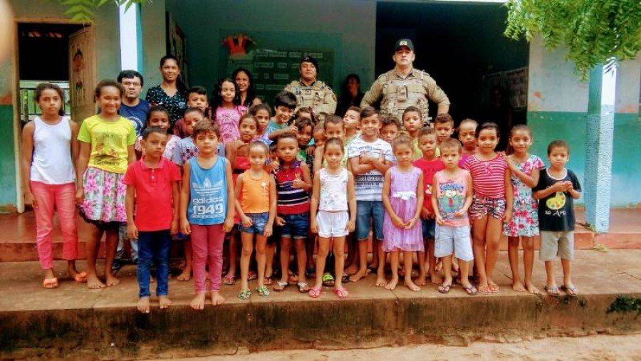 PolÃ­cia Militar realizou visita escolar na escola VitÃ³ria de FranÃ§a, em SÃ£o Bento do Tocantins