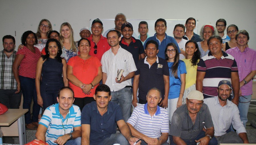 Um grupo formado por 35 tÃ©cnicos do Ruraltins, da regional de Porto Nacional, conheceu a proposta do Oportunidade