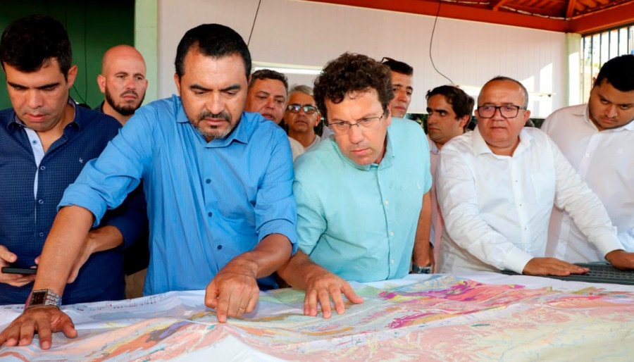 Em Palmeirópolis, governador reuniu com investidores do ramo de minérios com potencial de gerar 2 mil empregos diretos para o Tocantins