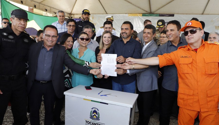 Governador assinou o Termo de Cooperação Técnica para conjugação mútua de esforços na execução do projeto Foco no Fogo 2022