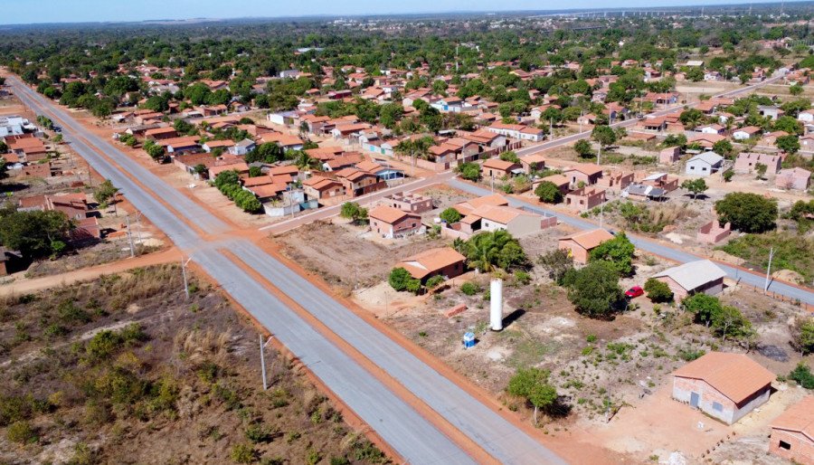 Com obras do Programa de Fortalecimento da Economia e Geração de Emprego, Bom Jesus do Tocantins chegará há quase 100% das ruas pavimentadas