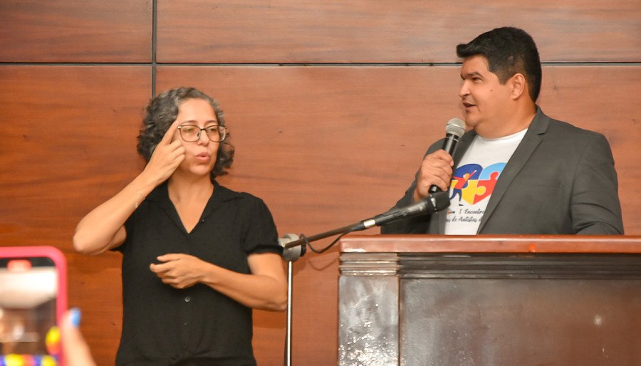 Carlos Felinto destacou a importância do evento para construção de políticas públicas de saúde (Foto: Dayana Nascimento)