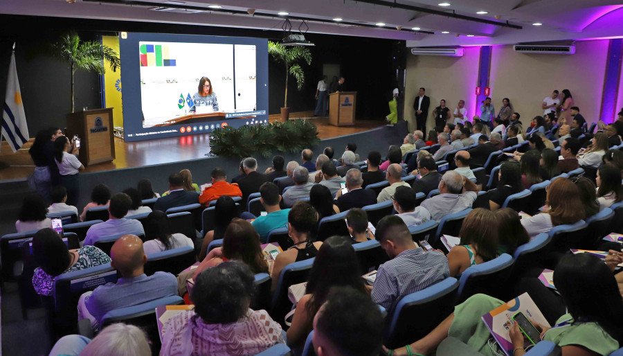 Por videoconferência a ministra da Ciência, Tecnologia e Inovação, parabenizou o Governo do Tocantins pela realização do evento