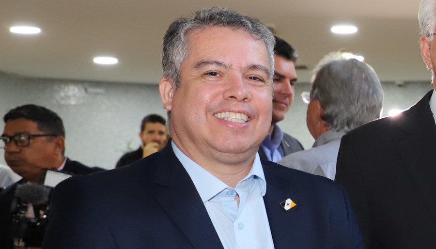 O secretário de Estado das Cidades, Habitação e Desenvolvimento Regional (Secihd), Thiago Benfica, também esteve presente na cerimônia