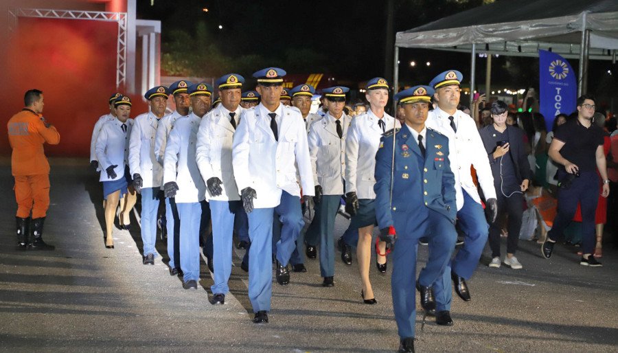 Cerimônia de formatura de 14 militares dos bombeiros no Curso de Habilitação de Oficiais da Administração (Choa)
