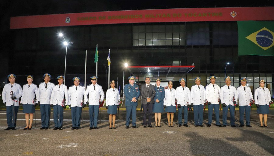 Governador Wanderlei Barbosa participa de solenidade que promove 116 bombeiros e entrega Jet Skis para a corporação