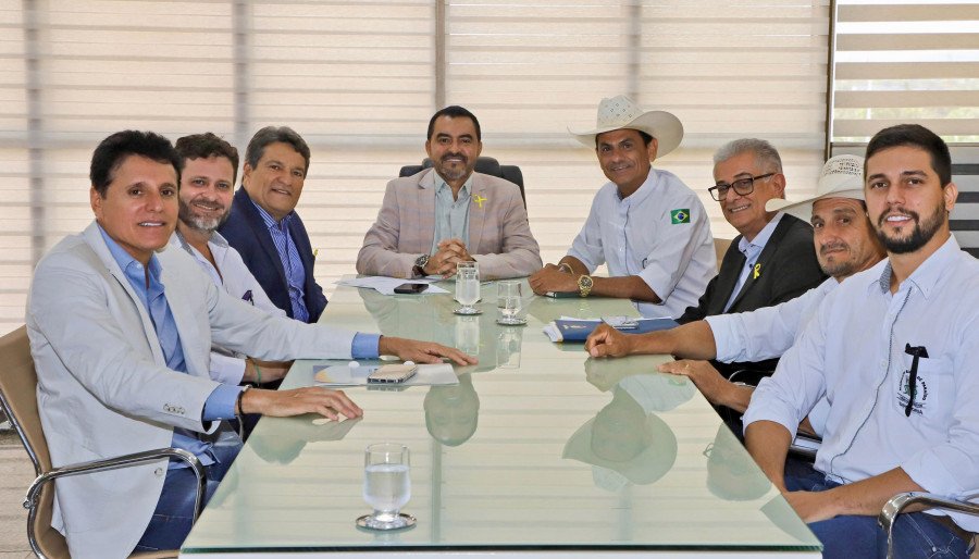 A reunião contou com a participação do presidente do Sindicato Rural de Paraíso do Tocantins, Rogério Moraes; e dos diretores da entidade