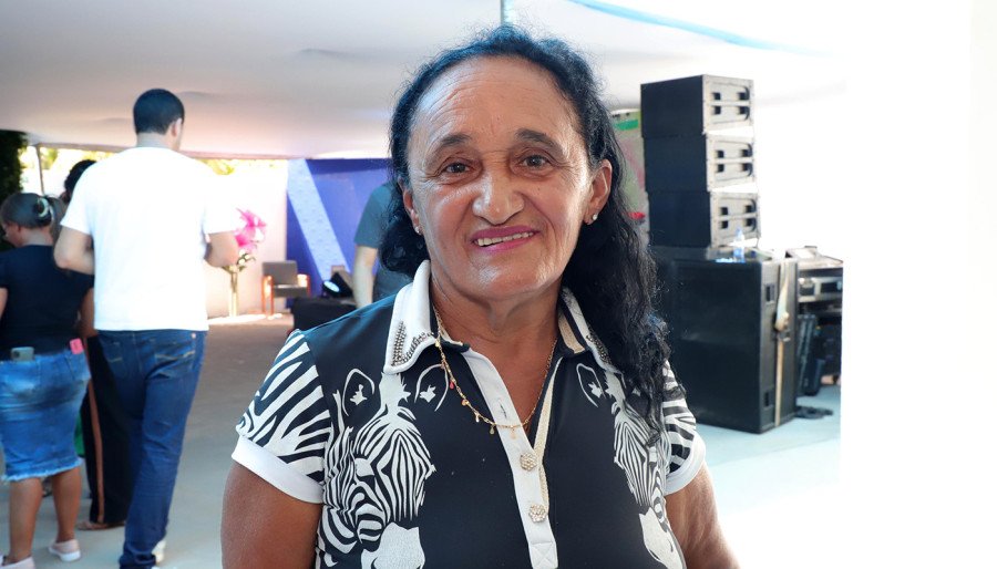 A lizardense e mãe, Maria Odete Batista Gama agradeceu o empenho dos envolvidos na realização da grande celebração
