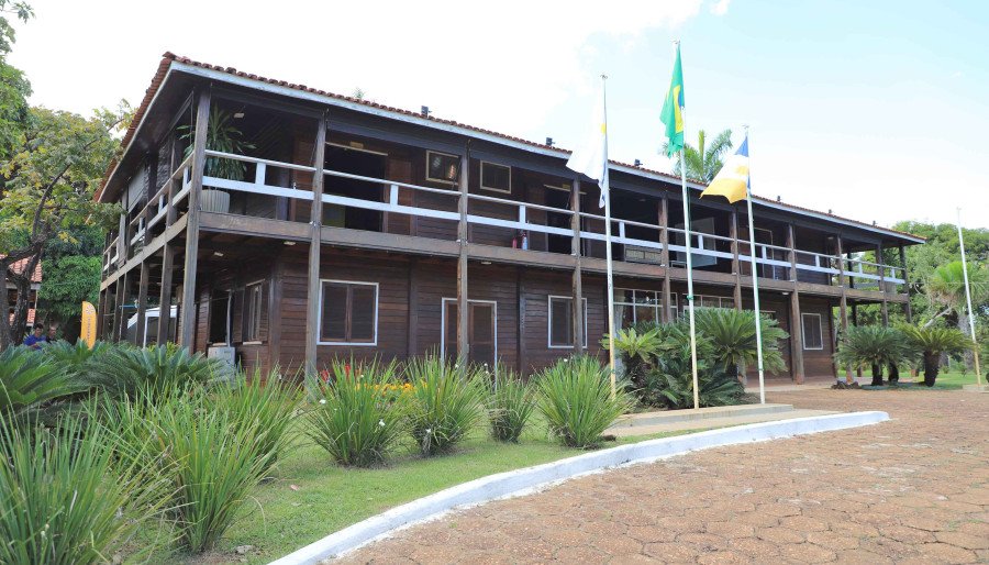 O Museu Histórico do Tocantins, mais conhecido como Palacinho, foi a primeira sede do Poder Executivo do Governo do Tocantins