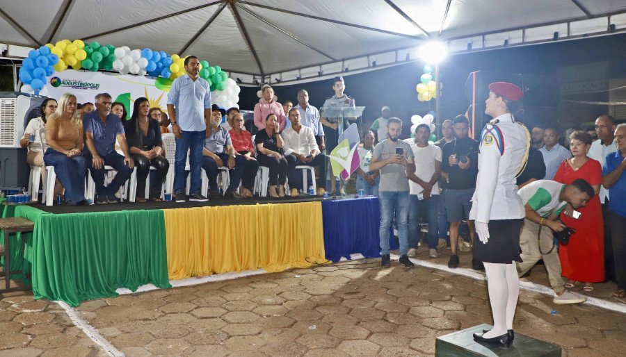 Programação de aniversário contou com o desfile cívico militar do Colégio Militar do Estado do Tocantins, La Salle, de Augustinópolis