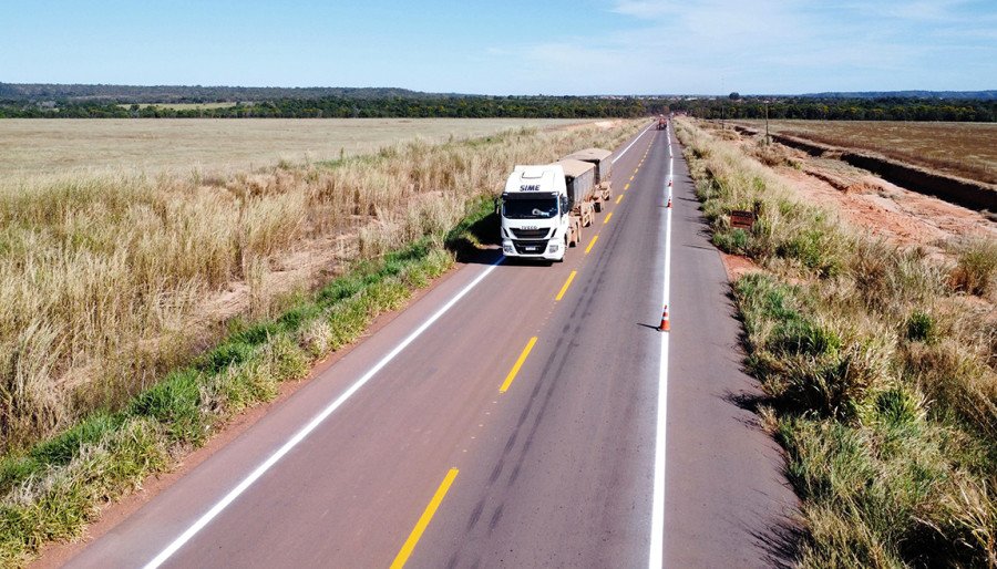 A obra de 33,40 km de pavimentação melhora a logística e a mobilidade na região (Foto: Esequias Araujo)