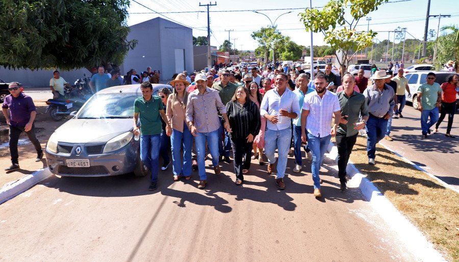 Governador Wanderlei Barbosa realiza a entrega de obras de pavimentação asfáltica no município de Novo Acordo (Foto: Ademir dos Anjos)