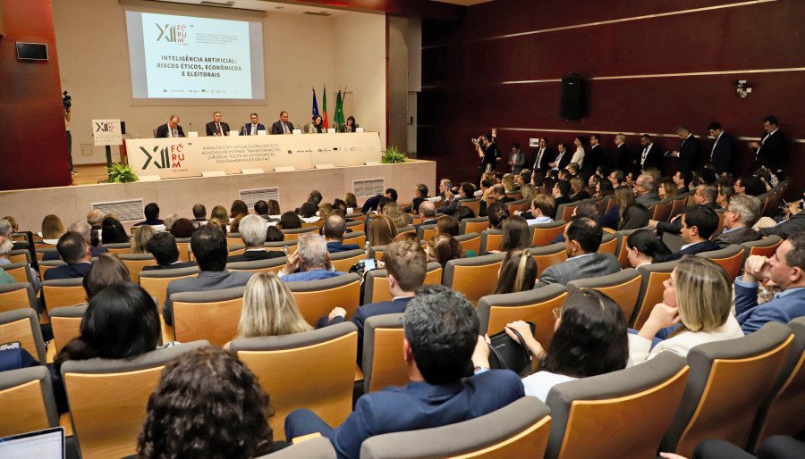 Fórum de Lisboa teve início na quarta-feira, 26, e bateu recorde de debatedores e de inscritos, com mais de 50 painéis, 300 palestrantes e 2.423 participantes (Foto: Loise Maria/Governo do Tocantins)