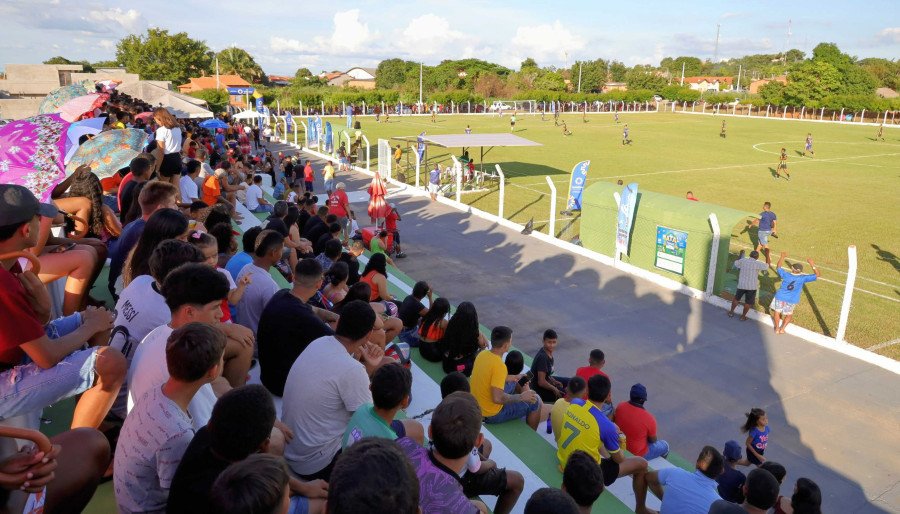 Na primeira fase, a 3ª edição do Copão Tocantins de Futebol Amador, esteve presente em 120 municípios, com a participação de 180 equipes