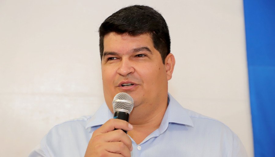 Proporcionamos mais qualidade de vida, conforto e bem-estar para quem utiliza o SUS, conforme nos determina o governador Wanderlei Barbosa, afirmou o secretário Carlos Felinto (Foto: Aldemar Ribeiro)