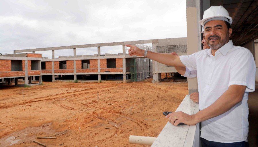 Governador Wanderlei Barbosa em visita ao HRA, reafirmando o compromisso com a melhoria dos serviços de saúde em Araguaína