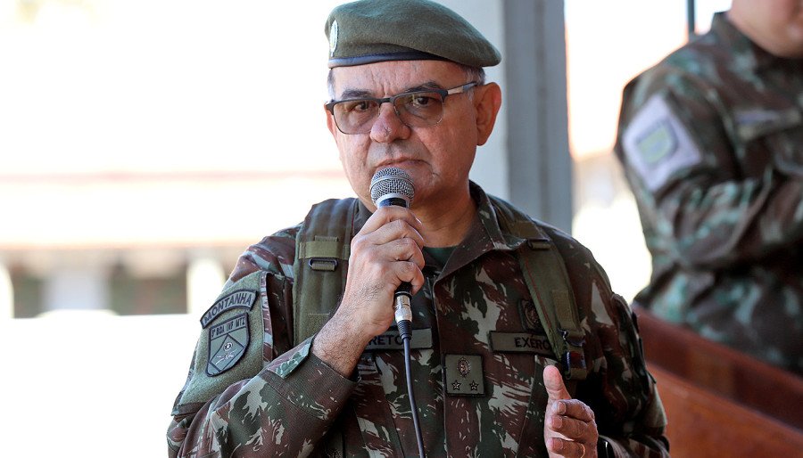 O comandante da 3ª Brigada de Infantaria Mecanizada, general Barreto, reafirmou o compromisso do Exército Brasileiro com a preservação ambiental e, principalmente, com a segurança da população (Foto: Ademir dos Anjos)