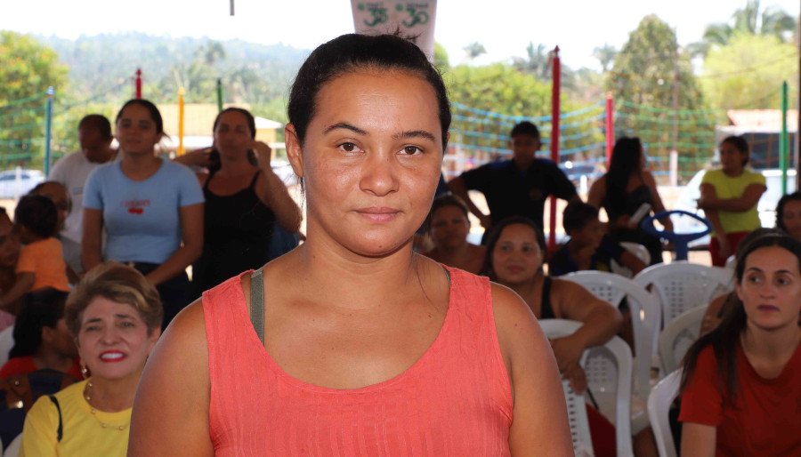 Emocionada com o apoio da primeira-dama, Daiara Santos Carvalho celebra sonho realizado (Foto: Loise Maria)