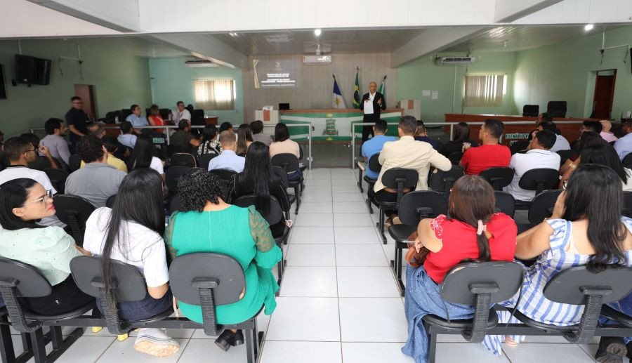 Segundo dia de encontro do TCE em Araguatins reúne vereadores e equipes técnicas de câmaras municipais do Bico do Papagaio
