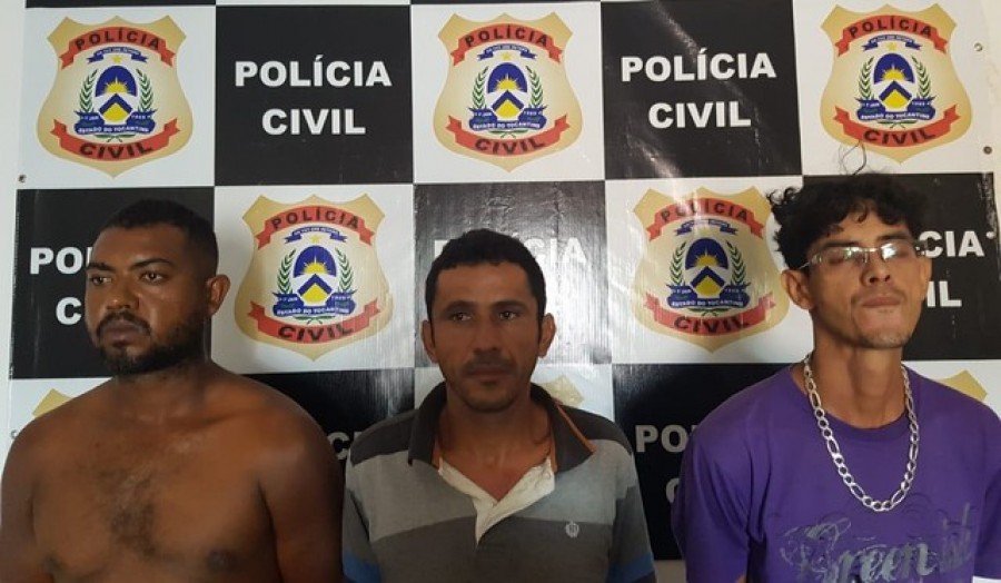 Suspeitos foram presos em AraguaÃ­na (Foto: DivulgaÃ§Ã£o/PolÃ­cia Civil)