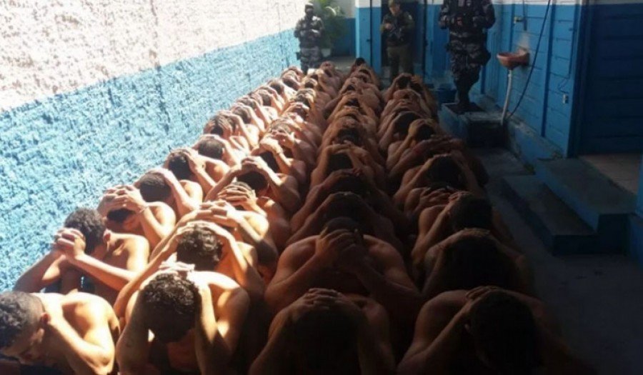 PolÃ­cia Militar do ParÃ¡ fez uma varredura na carceragem localizada no bairro Rio Verde, em Parauapebas (Foto: ZÃ© Dudu)
