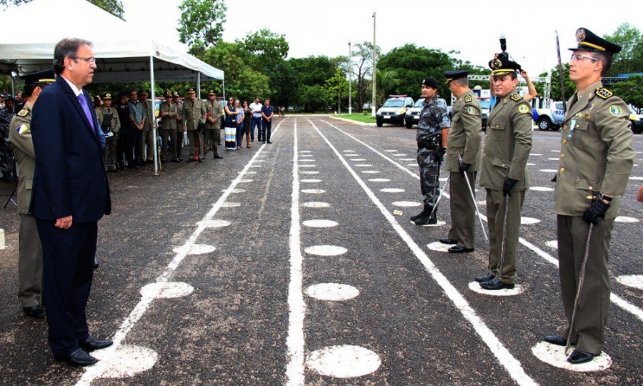 O governador Marcelo Miranda realizou na manha desta sexta-feira, 2, a passagem de comando de unidades da PolÃ­cia Militar da Capital
