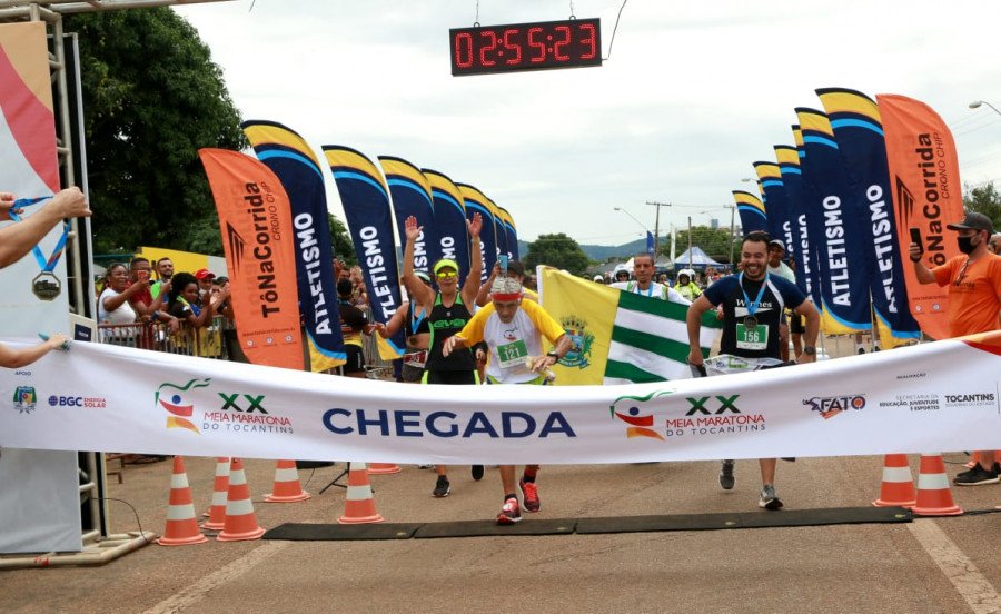 XX edição da Meia Maratona do Tocantins foi realizada nesse domingo, 5, em Palmas (Foto: Mari Rios)