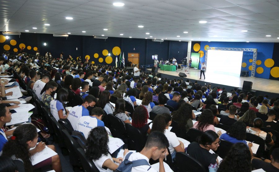 Evento prepara estudantes para as provas do Enem (Foto: Mari Rios)