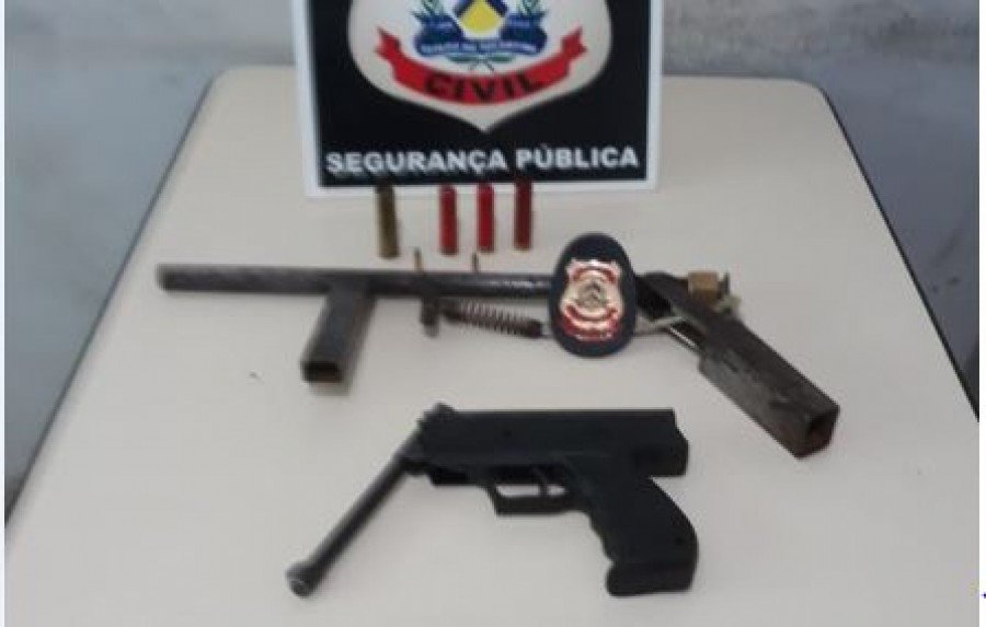 Armas de fabricaÃ§Ã£o artesanal apreendidas pela PolÃ­cia Civil em poder do suspeito