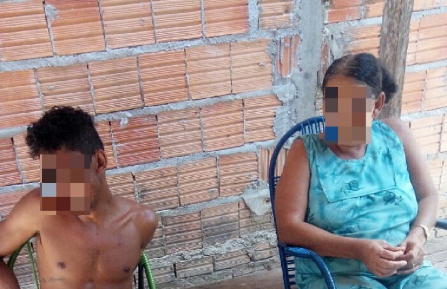 MÃ£e e filho suspeitos de receptaÃ§Ã£o de produtos roubados foram presos em XambioÃ¡