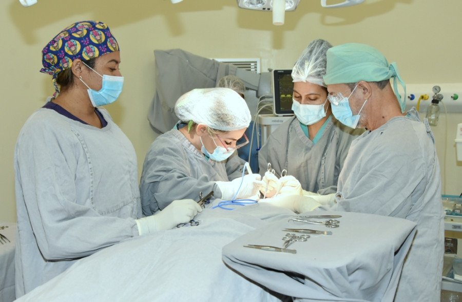 A Medida Provisória compreende além das cirurgias eletivas, as cirurgias de urgência hospitalar programadas (Foto: André Araújo)