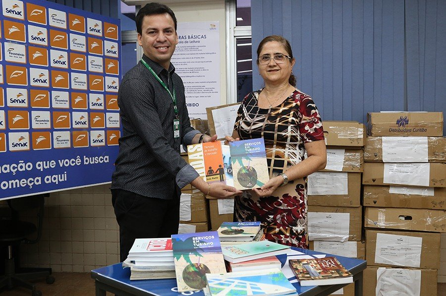 Senac doa mais de mil livros para o projeto Biblioteca em Movimento da da Defensoria PÃºblica do Estado do Tocantins (DPE-TO)