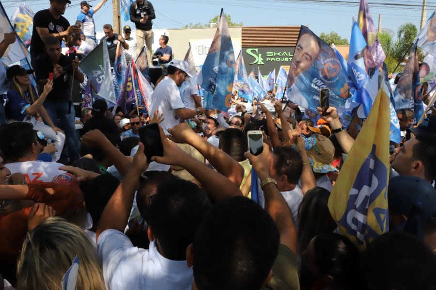 Governador Wanderlei Barbosa leva multidão às ruas e realiza maior caminhada da história em Palmas (Foto: Divulgação)