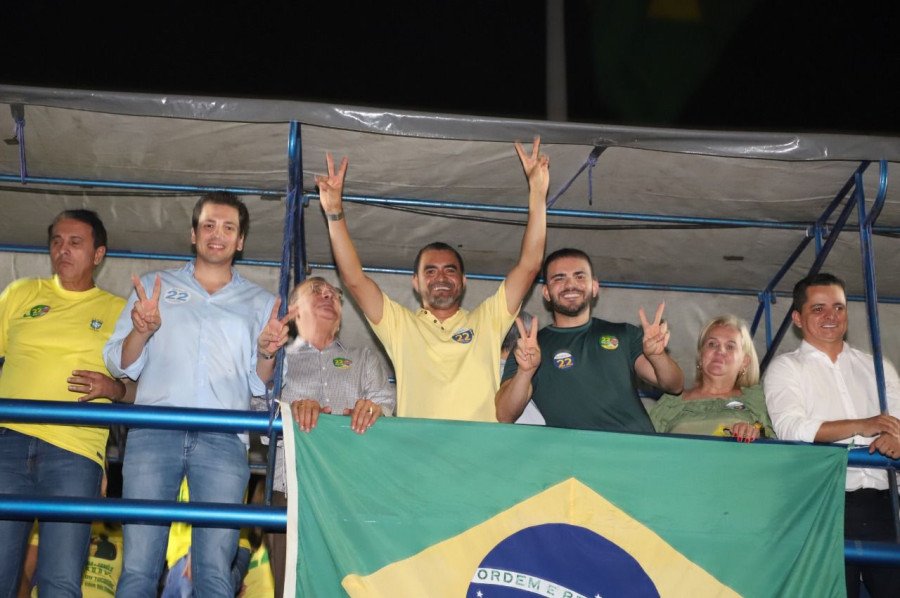 Na reta final do 2º turno, governador Wanderlei Barbosa reforçou apoio a Bolsonaro durante evento em Palmas (Foto: Divulgação)