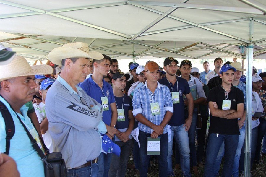 Ao todo, mais de 150 pessoas participaram do dia de campo na Fazenda Araguaiana