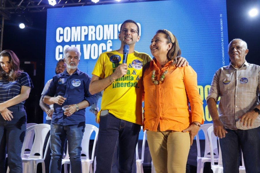 Marcos Duarte lançou candidatura ao lado da senadora Kátia e do candidato a Federal Filipe Martins (Foto: Divulgação)