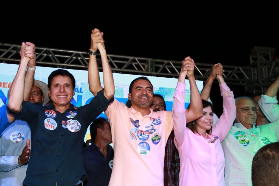 Comício foi organizado pelo deputado e candidato à reeleição Nilton Franco (Foto: Divulgação)